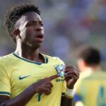 Vinicius JR celebra el gol del empate