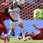 Canadá empata con Bosnia