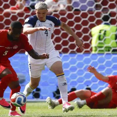 Canadá empata con Bosnia
