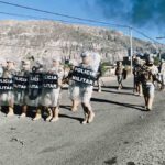 militares en el puente Lipari