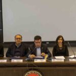 emprendedores reciben manuales