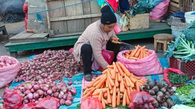 un puesto de venta de verduras en Cochabamba