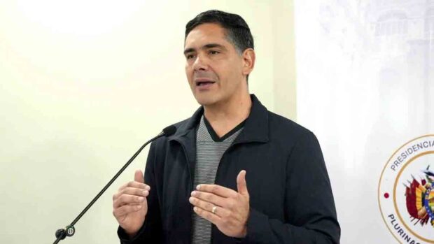 El ministro Oscar Mario Justiniano