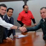 el presidente Paz con el ejecutivo de la COD de Santa Cruz