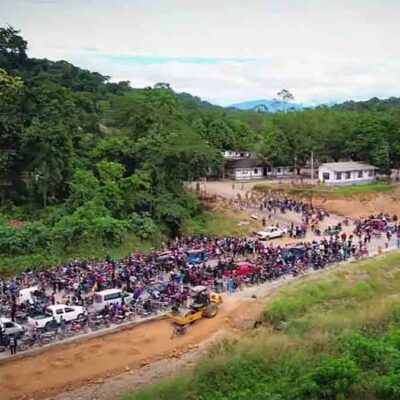 evistas rodean la Novena División del Ejército