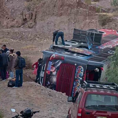 accidente de bus deja varios heridos