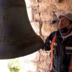 retiran campana de la Catedral de Cochabamba