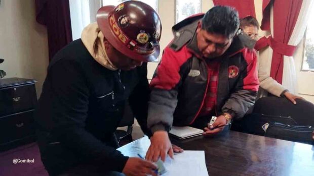 firma de convenio Huanuni