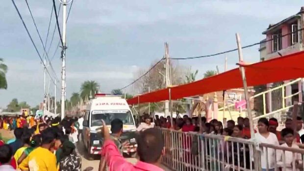 estampida humana deja 7 muertos en India