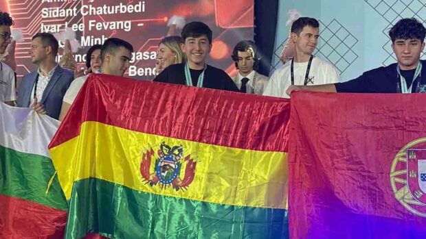 Estudiante boliviano gana bronce en concurso de IA