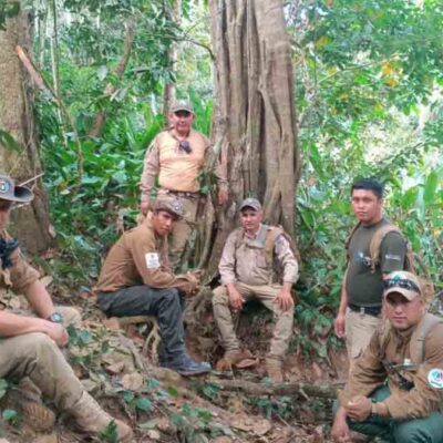 despiden guardaparques en Bolivia